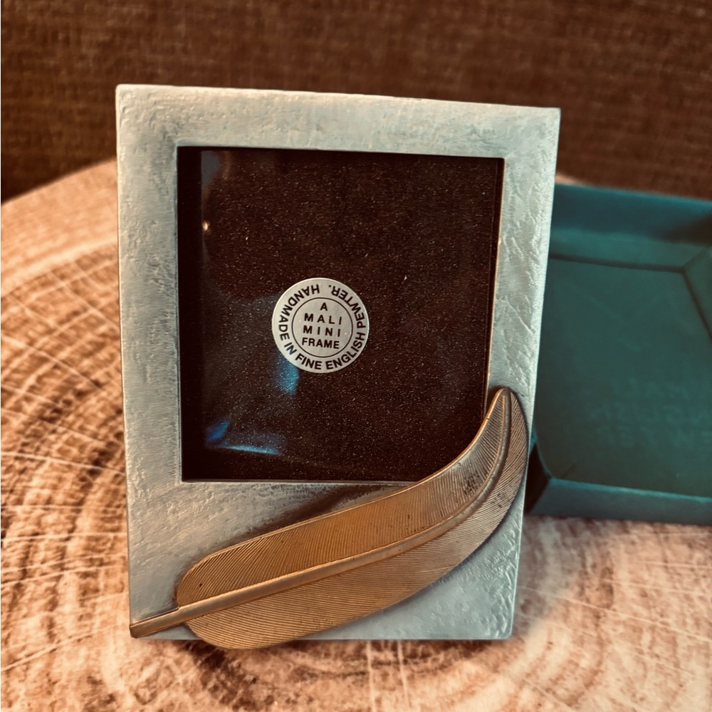 Small Metal Frame w/Feather - MALI Mini Frame Handmade English Pewter